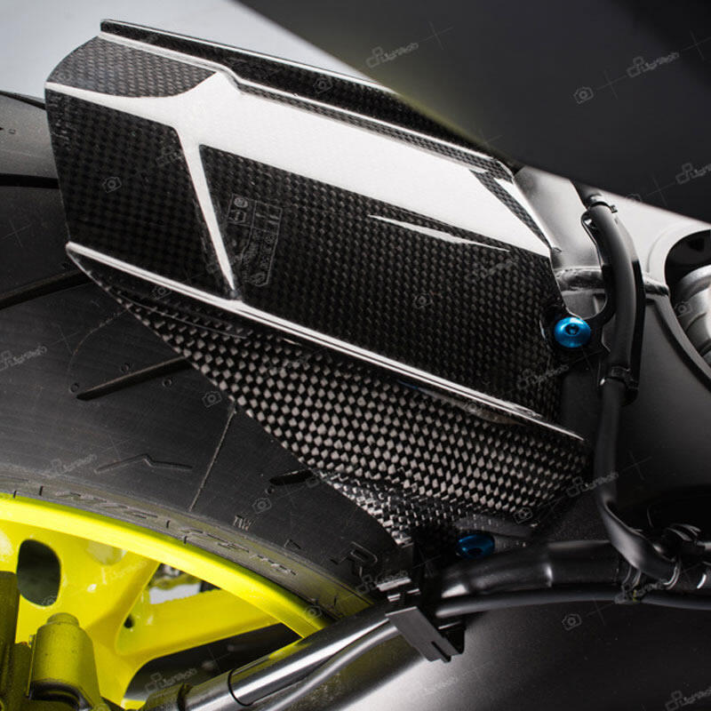 Lightech Carbon Turn Fender (Glossy) Yamaha MT-09 (2013+)