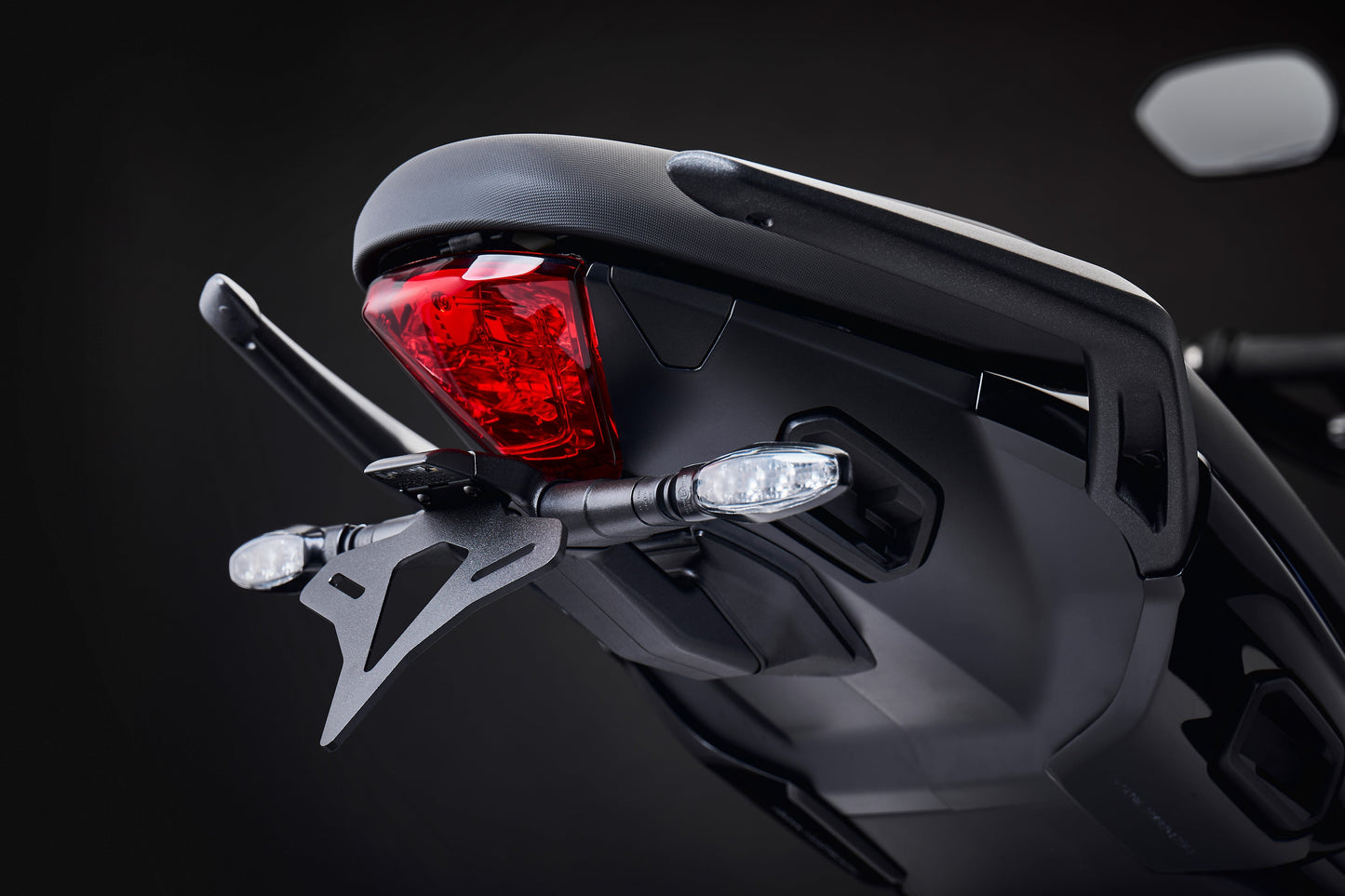 Kentekenplaathouder Evotech - Triumph Tiger Sport 660 (2026+)