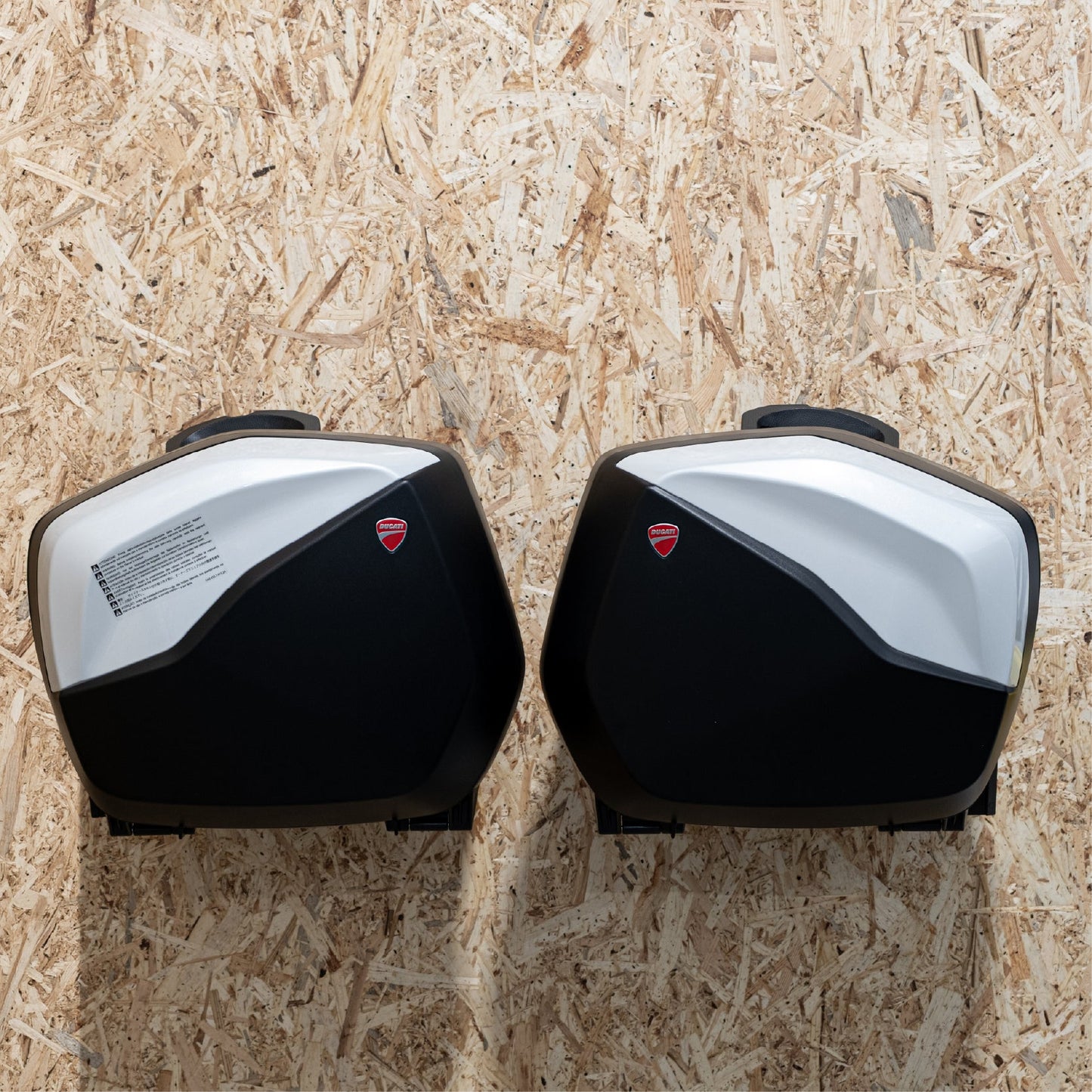 Montageset voor kunststof zijkoffers Ducati Multistrada V2 S (2025+)