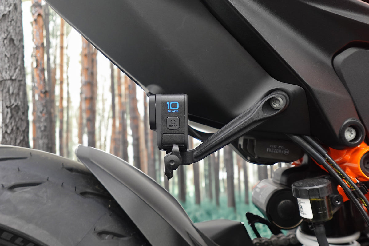 Evotech Footpeg Action Camera Montagesteun (achteruit gericht) - KTM 1390 Super Duke R (2024+) (Right-hand Side)
