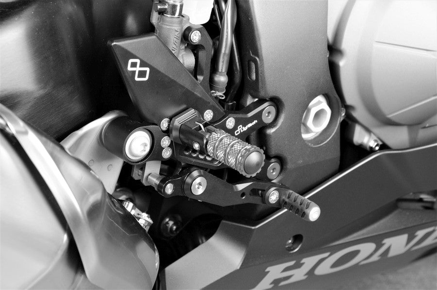 Adjustable brake link set with fixed footrests Honda CBR1000RR 2008-2019