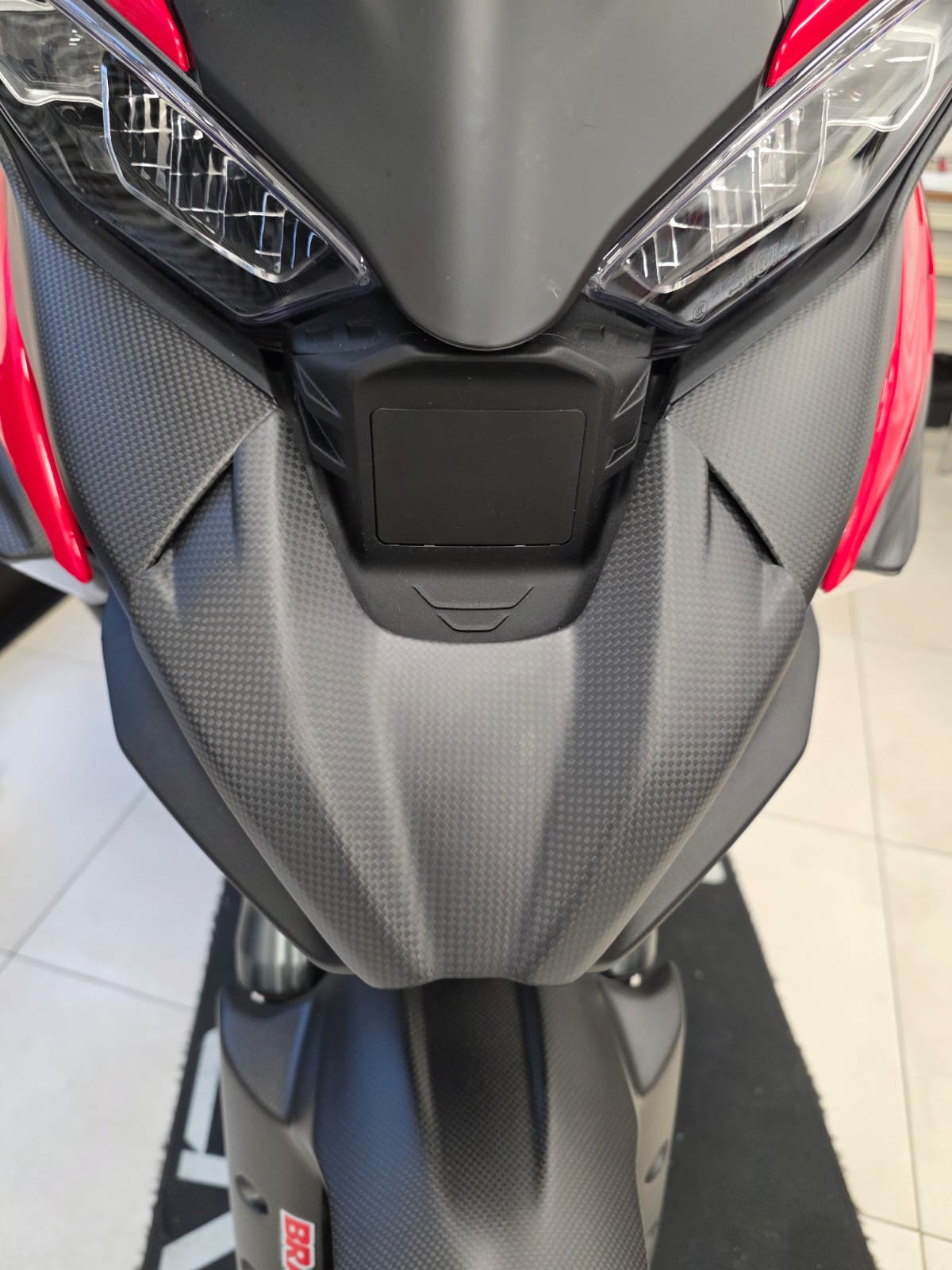 Bovenste luchtinlaatcover mat carbon Ducati Multistrada V4 S (2025+)