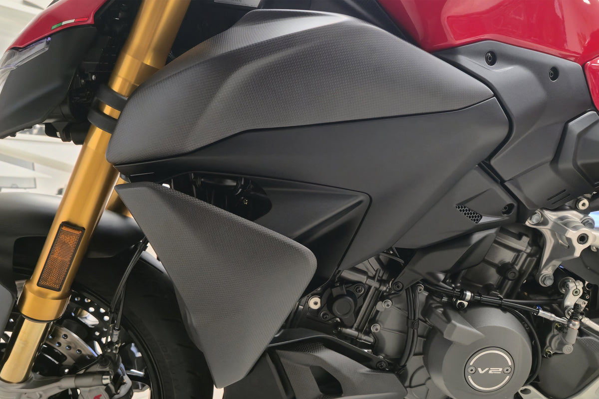 Set med bränsletankskåpor i matt kolfiber Ducati Streetfighter V2 (2025+)