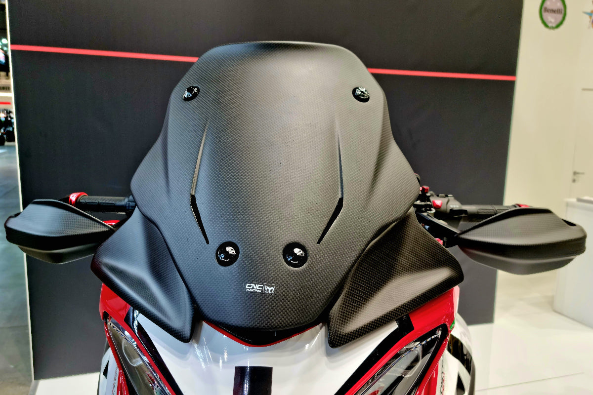 Luchtgeleiders mat carbon Ducati Multistrada V4 Pikes Peak (2022+) vooraanzicht