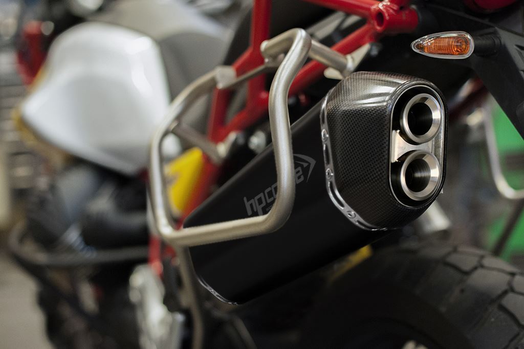 HP Corse Expace SPS Carbon Black Moto Guzzi V85 TT 2019+