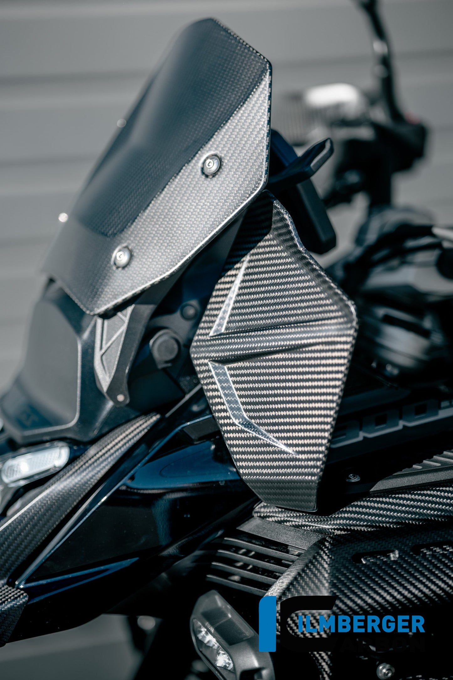 Windgeleider (deflector) links mat carbon BMW R1300GS Adventure Triple Black (2024+)