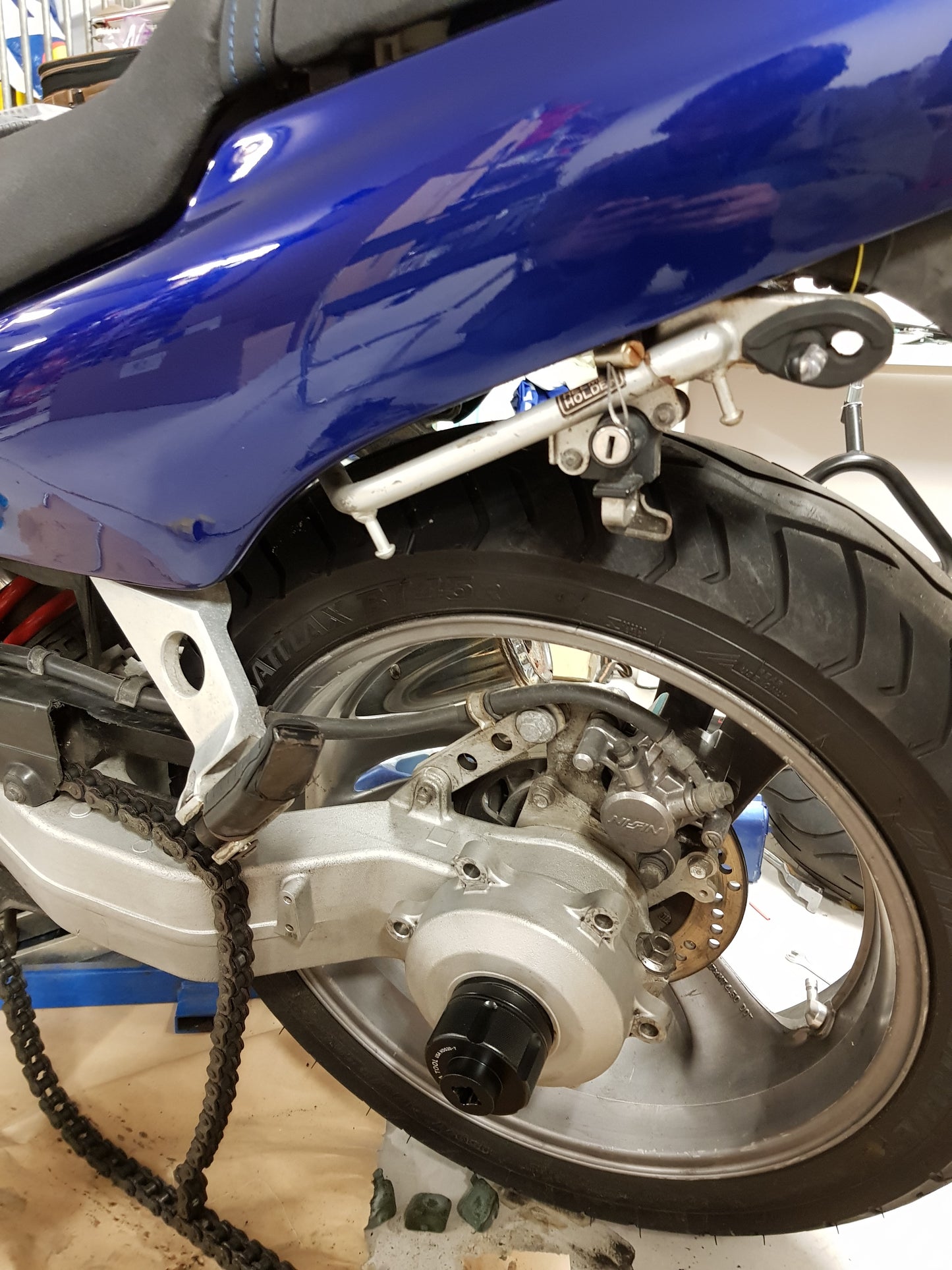 Back -tooth carrier Damping rubber NT650 HAWK GT