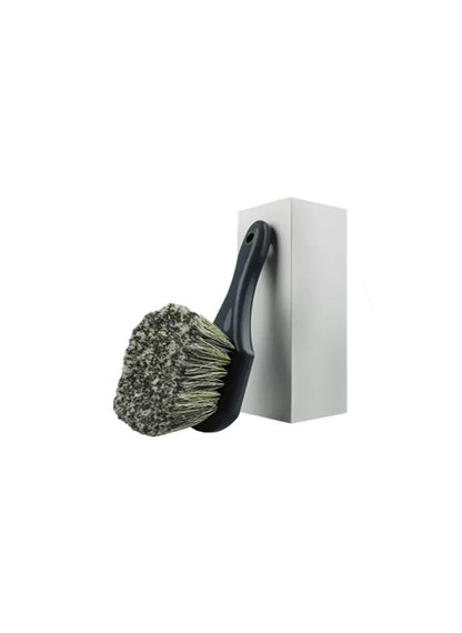 D-Con Medium Duty Wheel and Body Brush