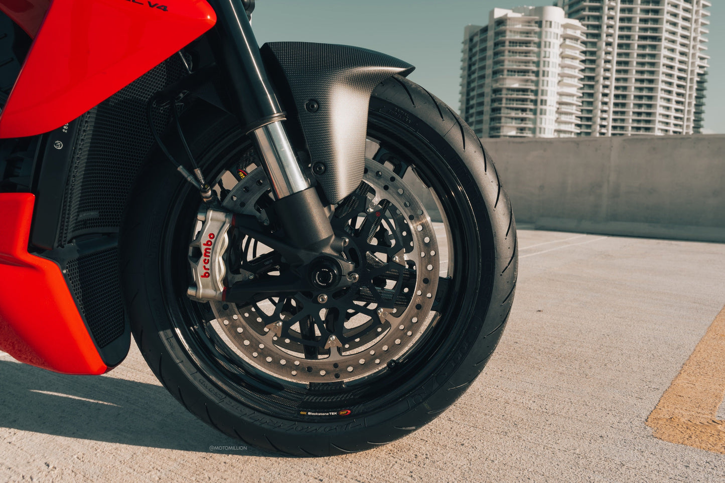 BST Carbon Front Rim Rapid Tek 3.5 x 17 "Ducati Diavel V4S