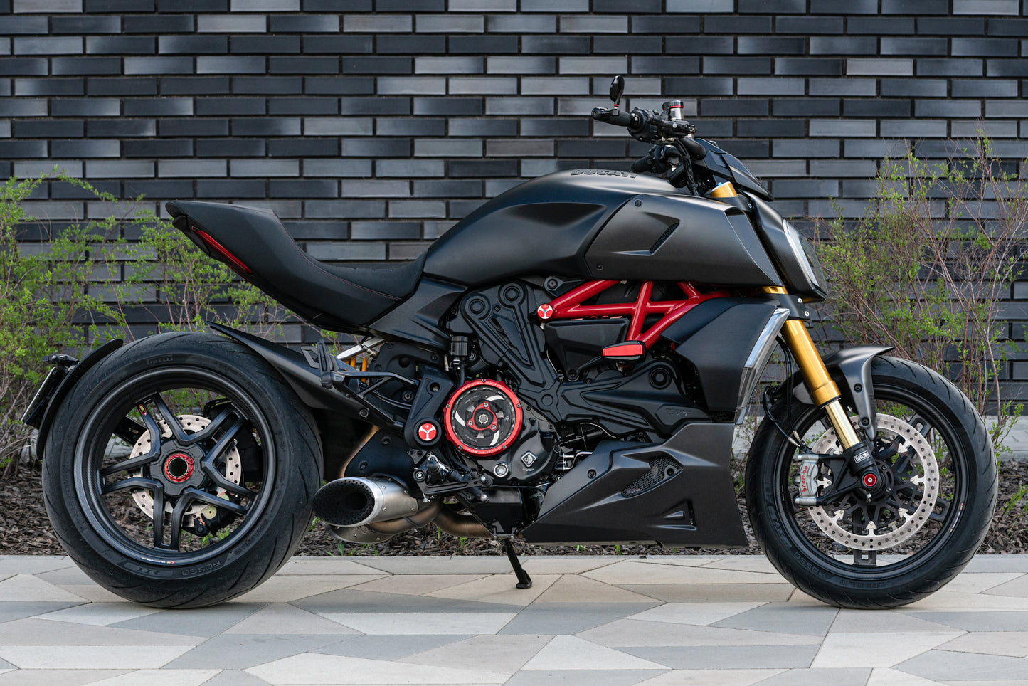 BST Carbon Front Rim Rapid Tek 3.5 x 17 "Ducati Diavel V4S
