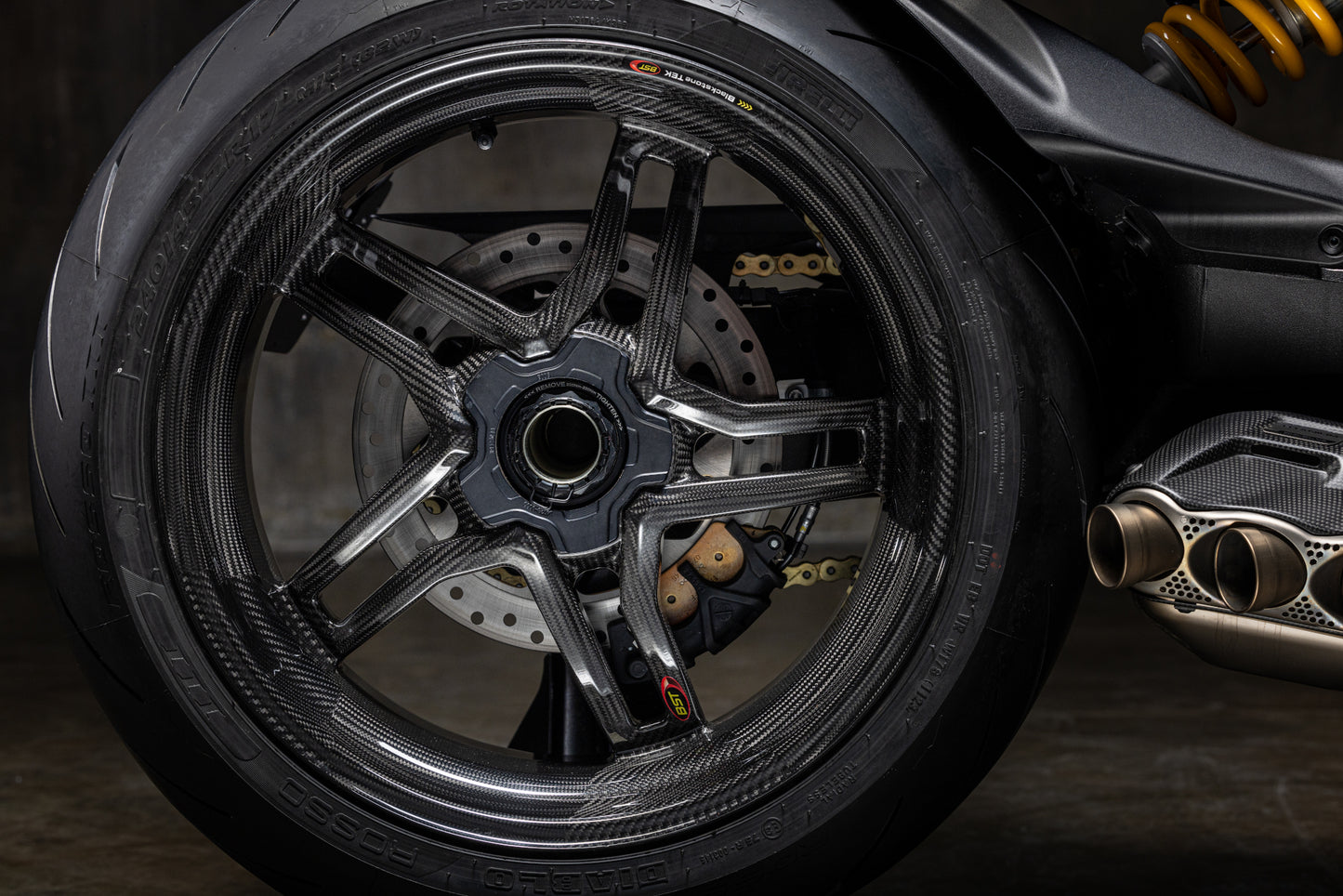 BST Carbon Front Rim Rapid Tek 3.5 x 17 "Ducati Diavel V4S