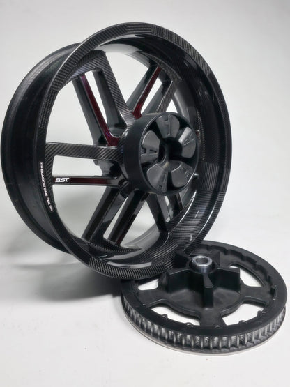 BST Reaper TEK 5.5x18'' carbon achtervelg voor Harley Davidson FLSTFB Fat Boy Lo (2010-2016)