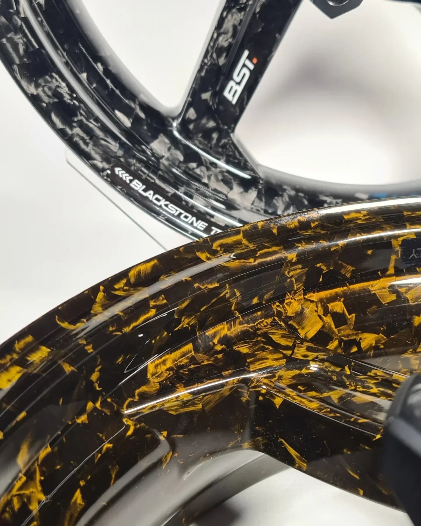 BST Twin TEK 3.5x17" carbon voorvelg voor Harley Davidson FLSTF Fat Boy (2007-2008)