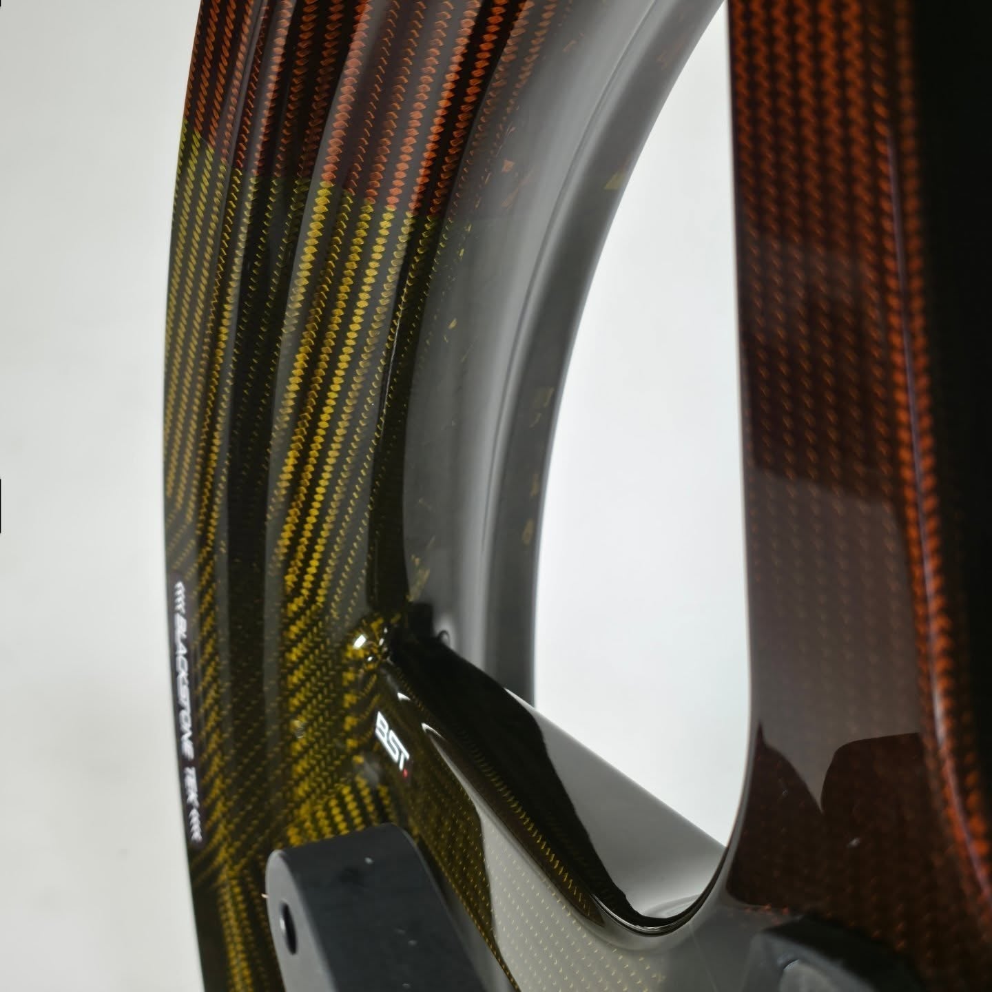 BST Twin TEK 3.5x17" carbon voorvelg voor Harley Davidson FLTRX Road Glide (2024 - 2025)