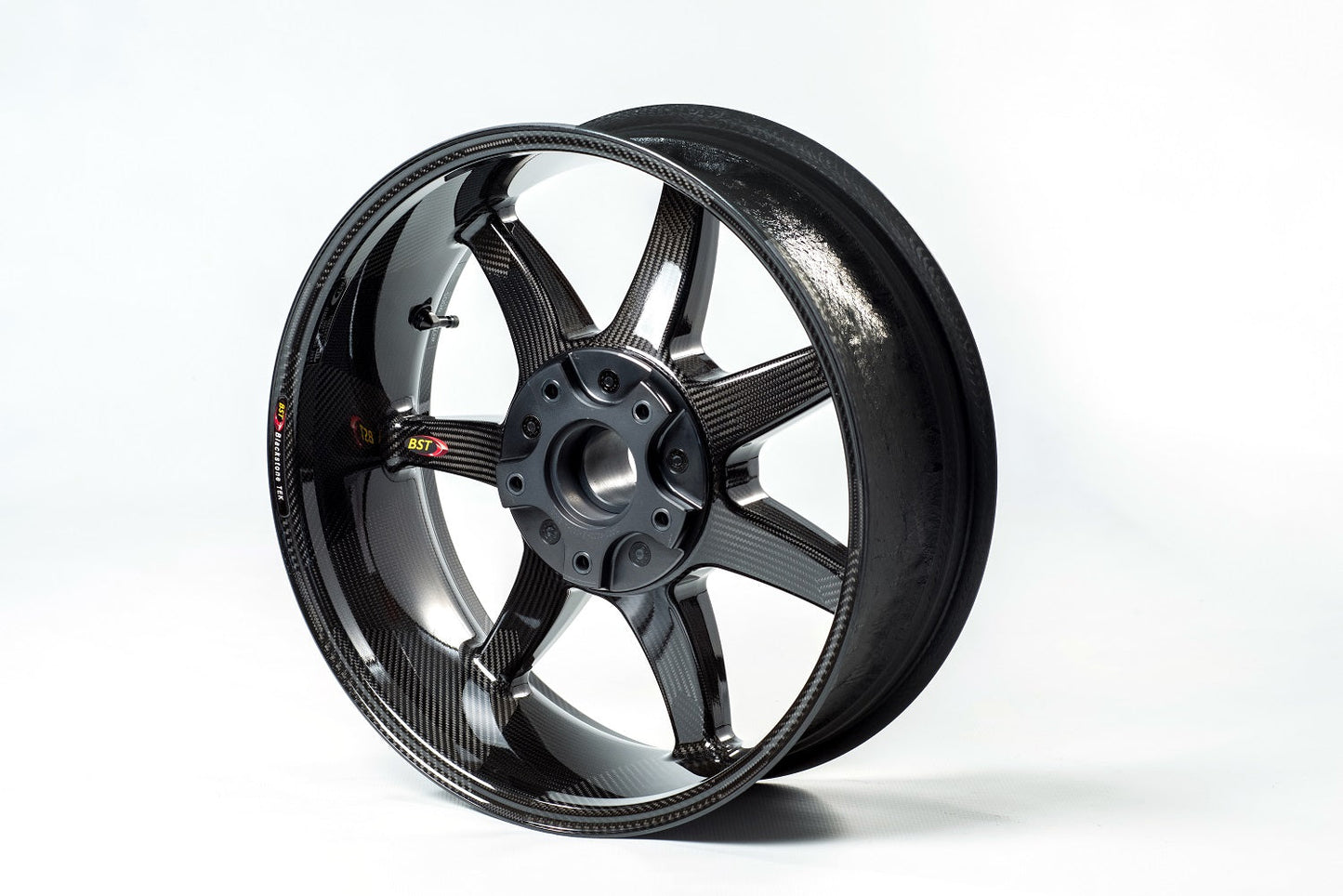 BST Torque TEK 3.5x19" carbon voorvelg voor Harley Davidson FXFBS Fat Bob 114 (2018-2020)