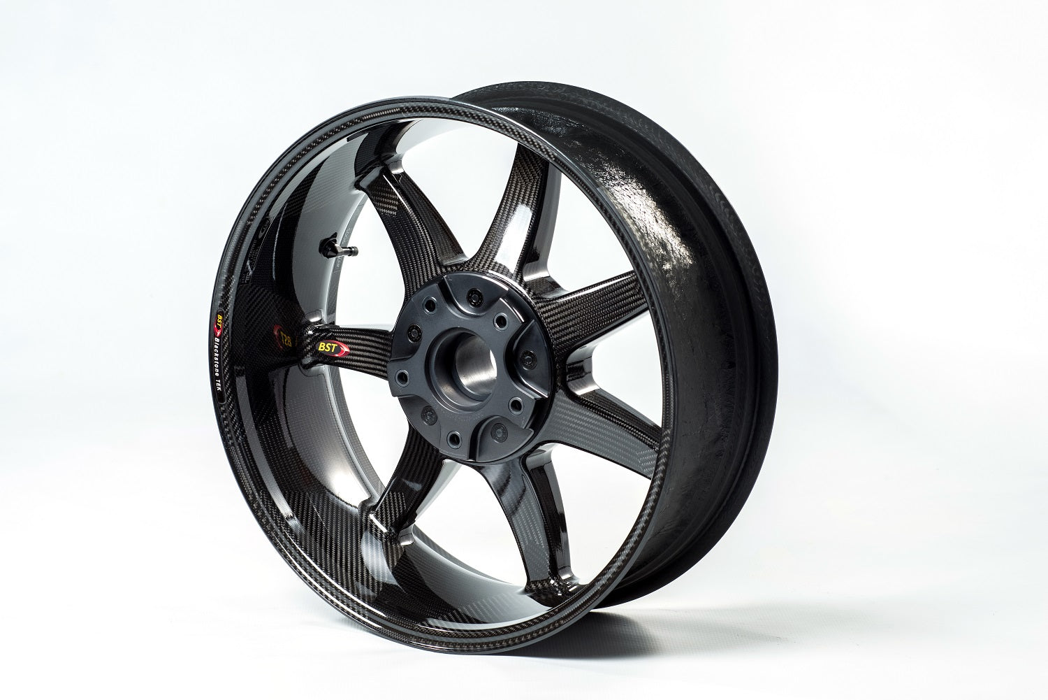 BST Torque TEK 3.5x19" carbon voorvelg voor Harley Davidson FXFBS Fat Bob 114 (2018-2020)