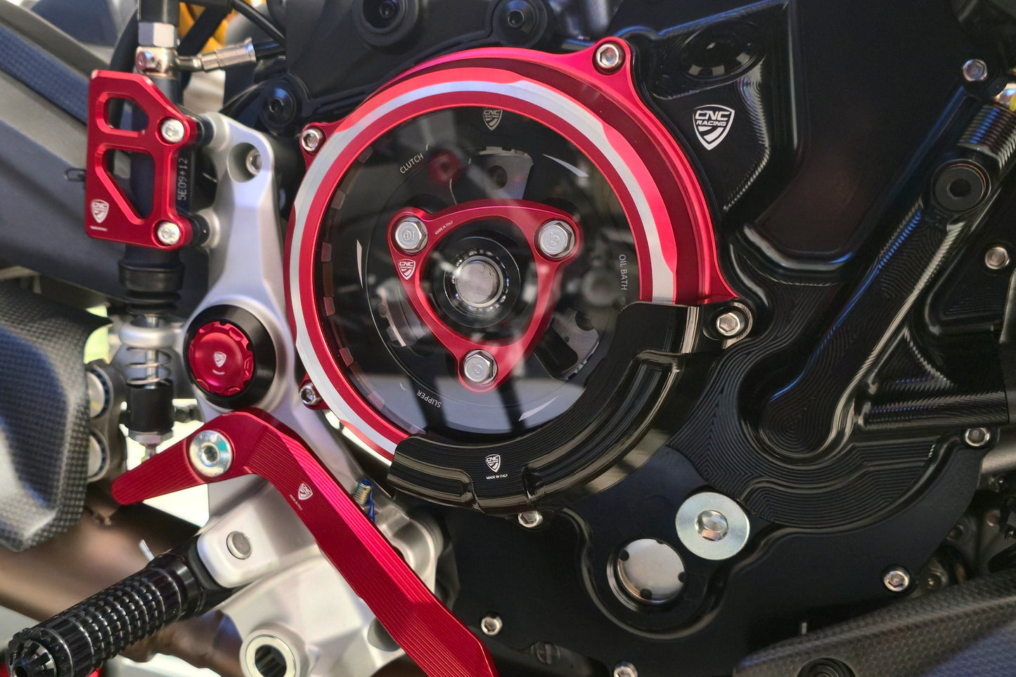 Transparant koppelingsdeksel Ducati Panigale V2S FB63 (2026)