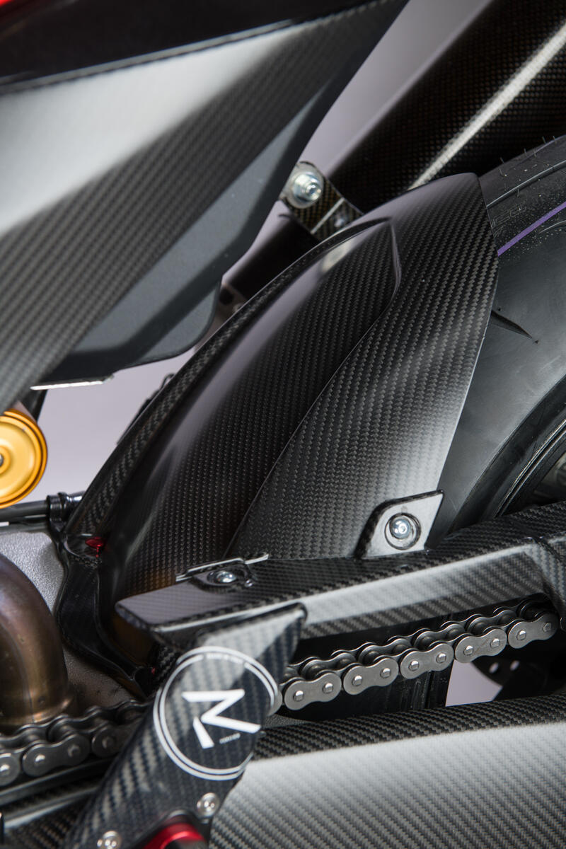 Lightech carbon achterspatbord (glanzend) Aprilia Tuono V4 (2021-2022)
