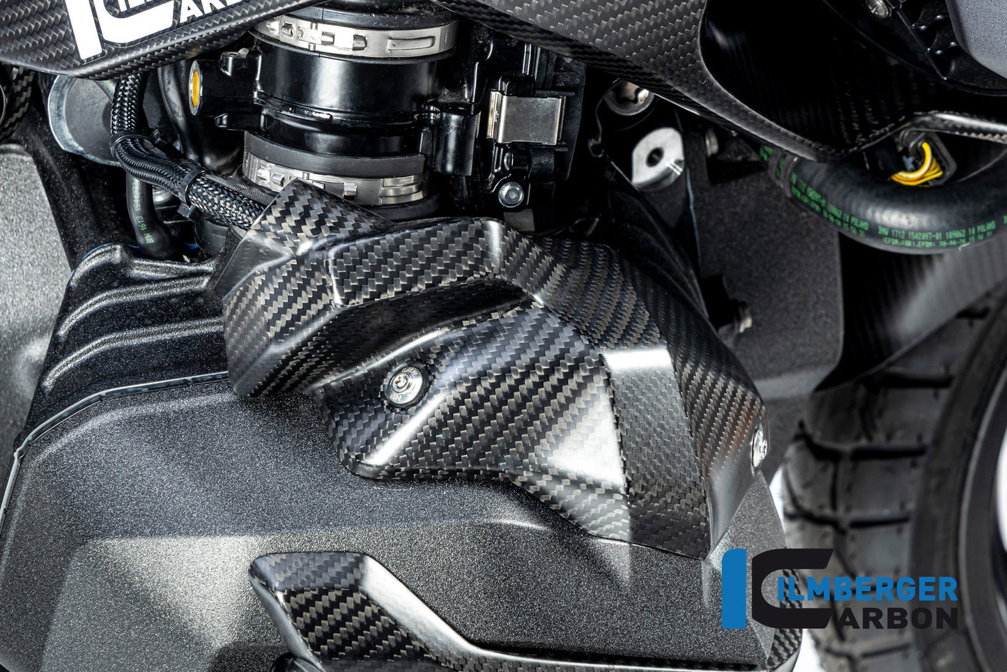 Injector Cover rechts mat carbon BMW R1300GS 2023+