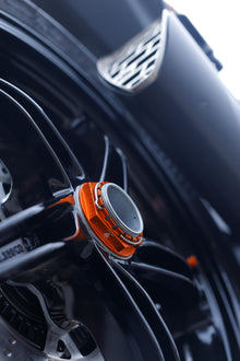 Hinterrad Heckmonat am rechten KTM 1390 Superduke GT (2025+)
