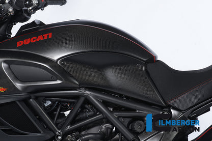 Cubierta del tanque del lado izquierdo de carbono Ducati Diavel Ducati Diavel (2014-2018)