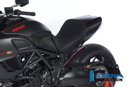 Kolsätet omslag Ducati Diavel Ducati Diavel (2014-2018)