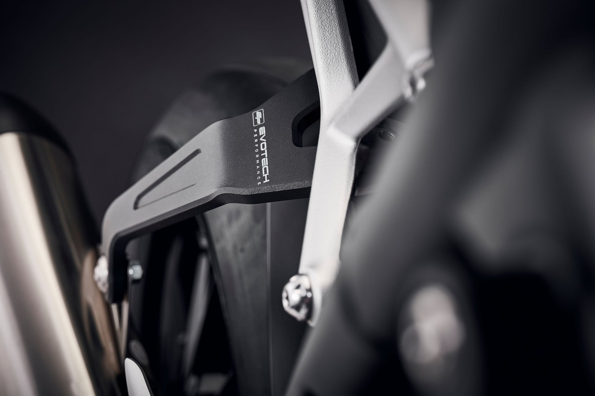 Evotech Triumph Speed Triple 1200 RS Black Uitlaatsteun (2021+)