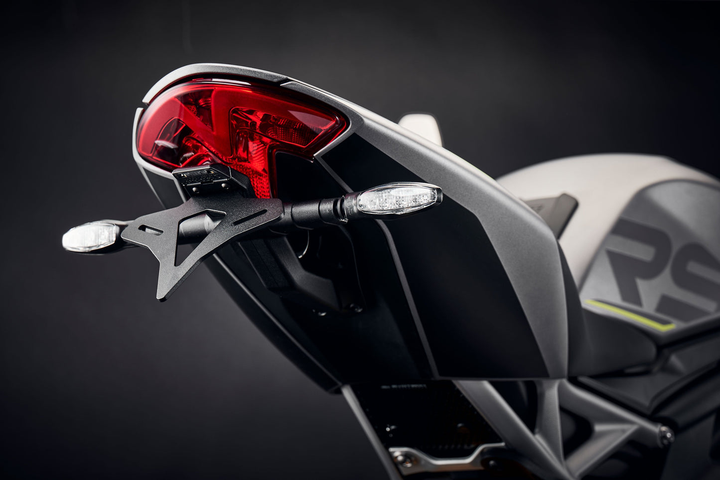 Kentekenplaathouder Evotech - Triumph Speed Triple 1200 RS (2021 - 2024)