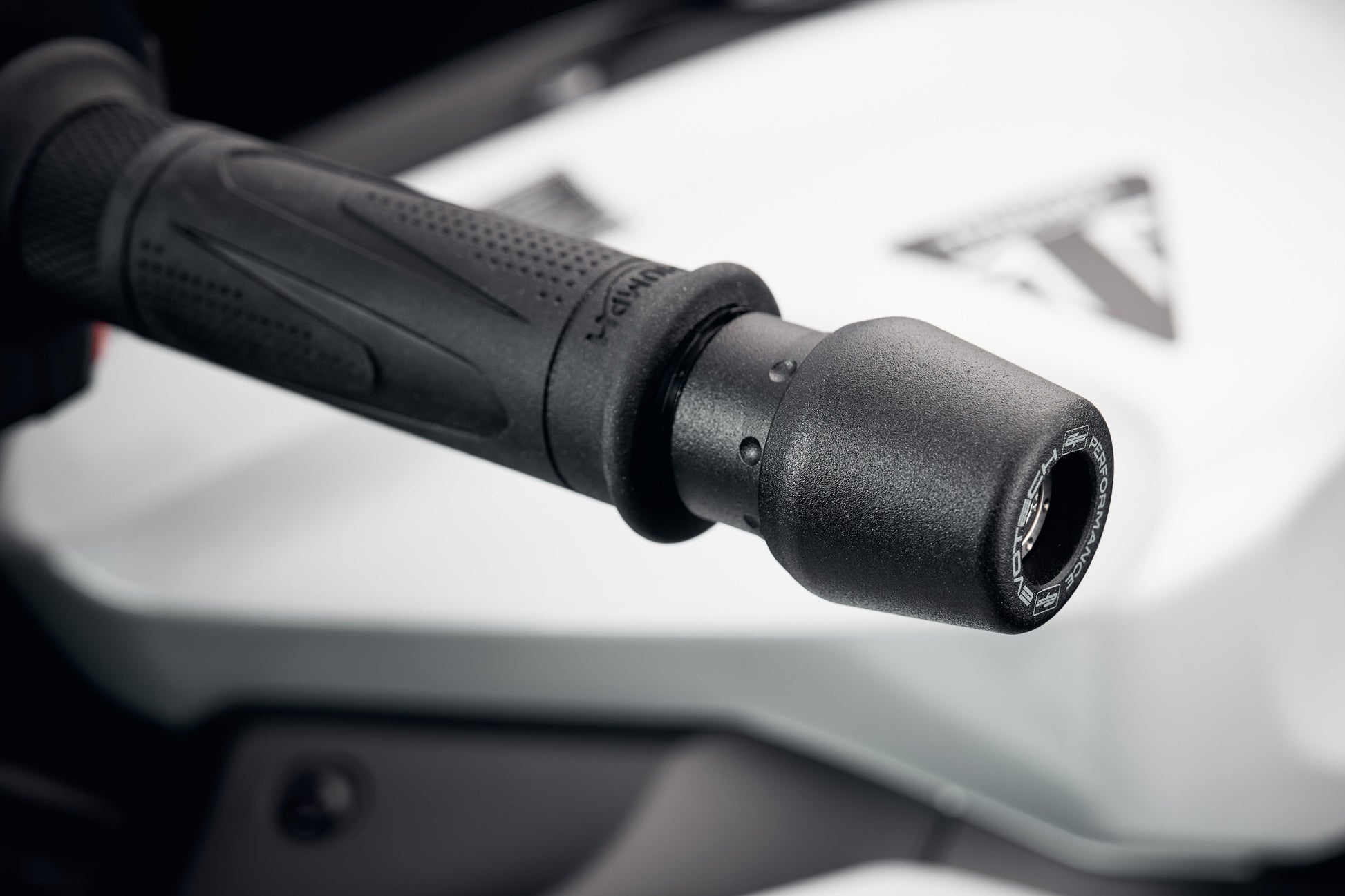 Evotech Remhendel Beschermer Set (Road) - Triumph Trident 660 Triple Tribute Edition (2024+)
