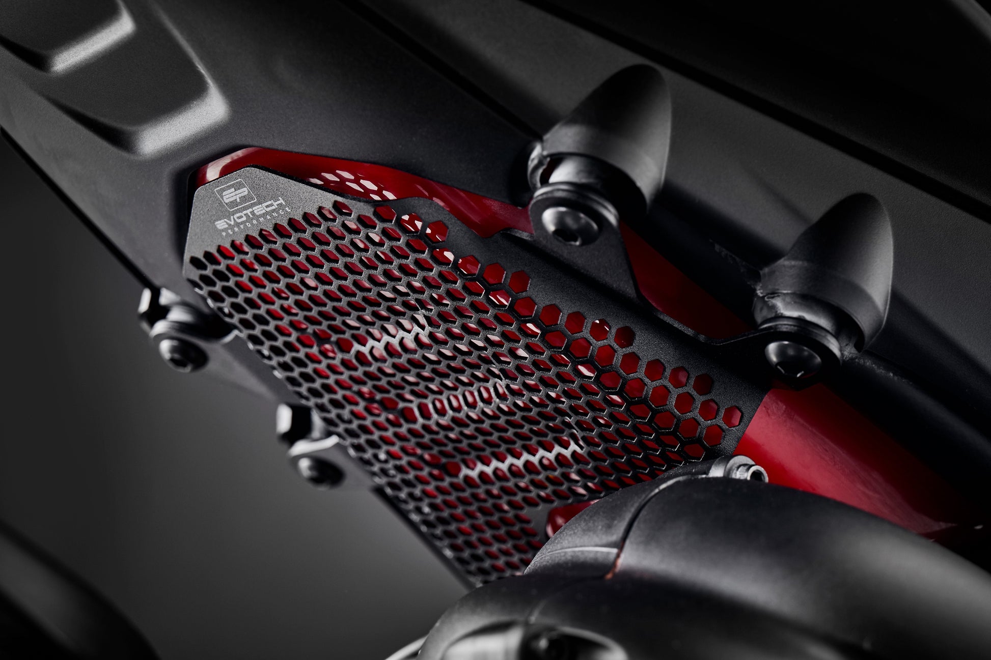Evotech Ducati Streetfighter V4 Lamborghini Pillion Peg Removal Kit/Benzinetank Beschermer Guard (2023+)