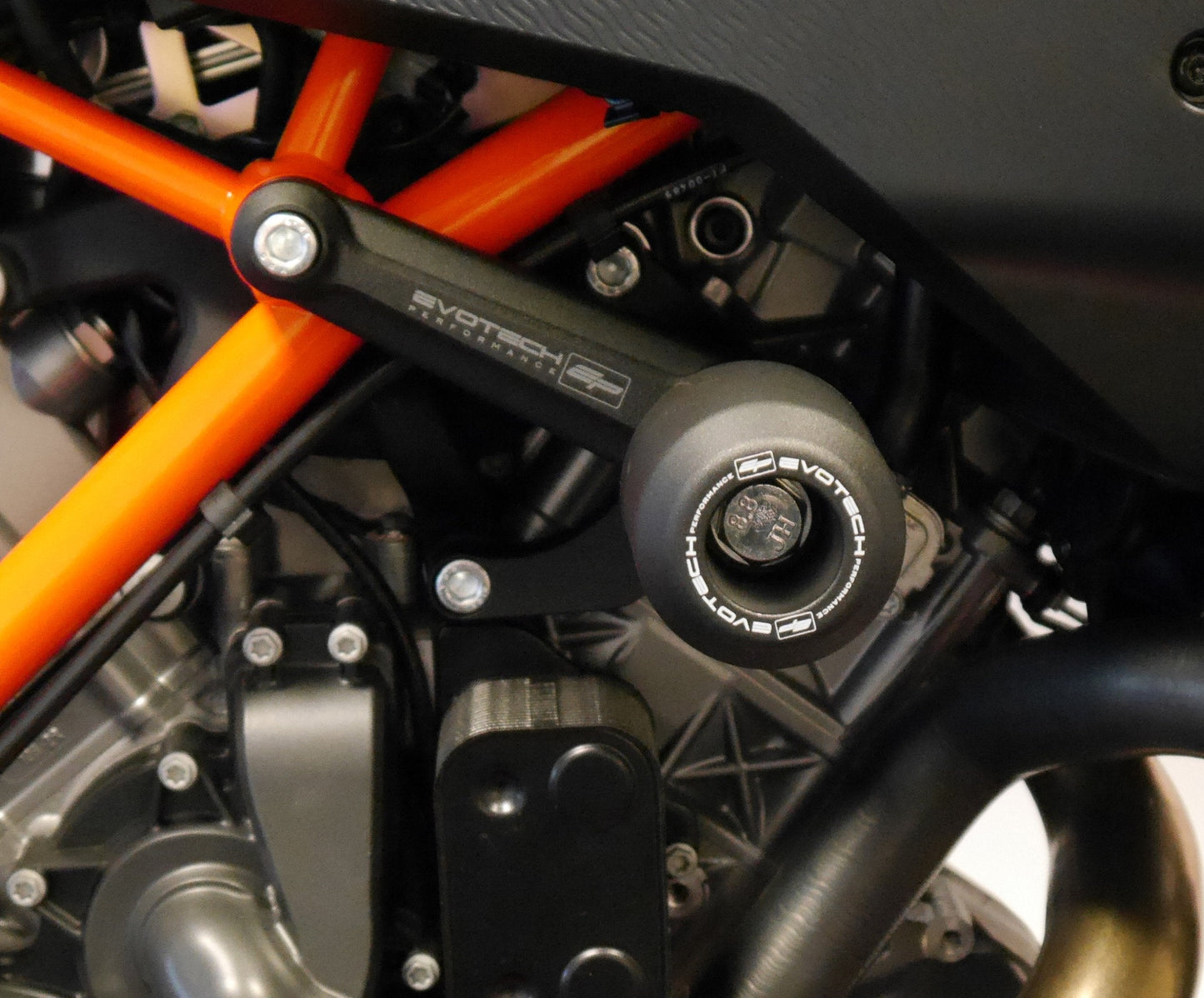 Evotech KTM 1290 Super Duke GT Valblokken set 2016-2018