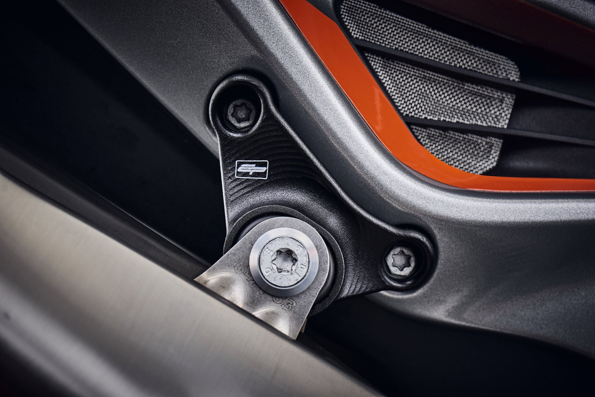 Evotech KTM 890 Duke GP Uitlaatsteun (2022+)