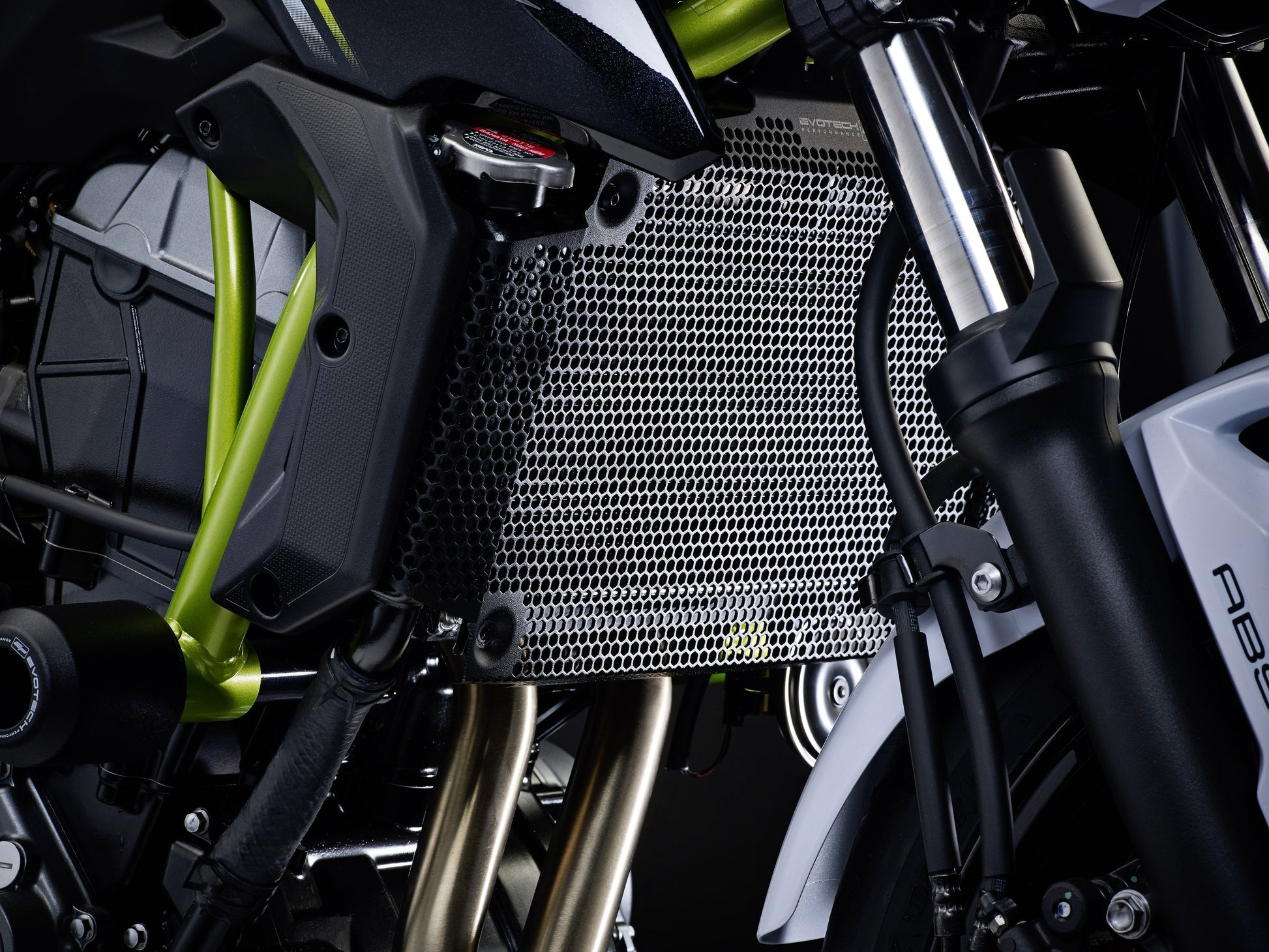 Evotech Kawasaki Z650 Performance Radiatorcover (2021+)