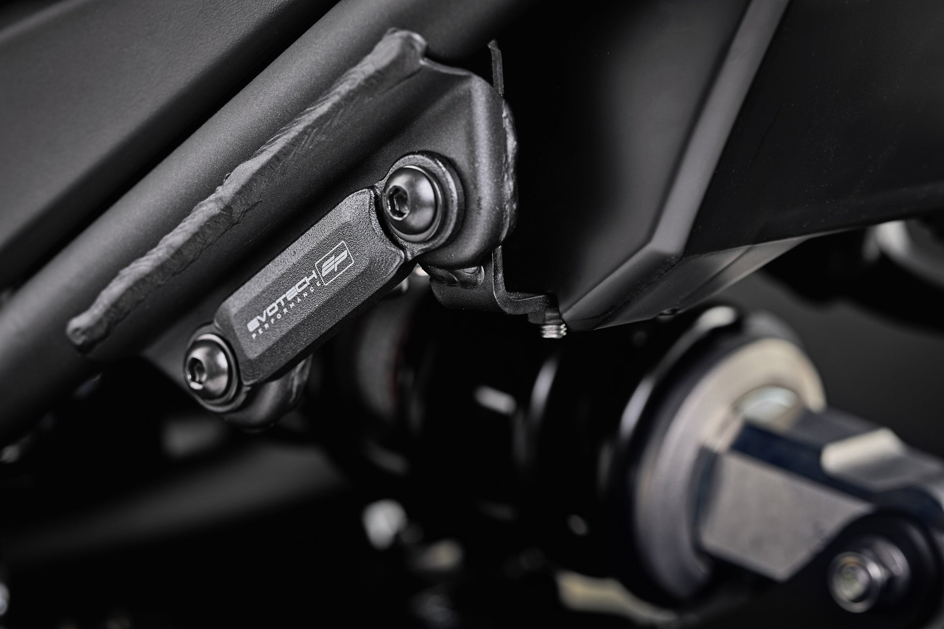 Uitlaatsteun incl. Duosteun Vervanger Kit Evotech - Kawasaki Z900 (2025+)