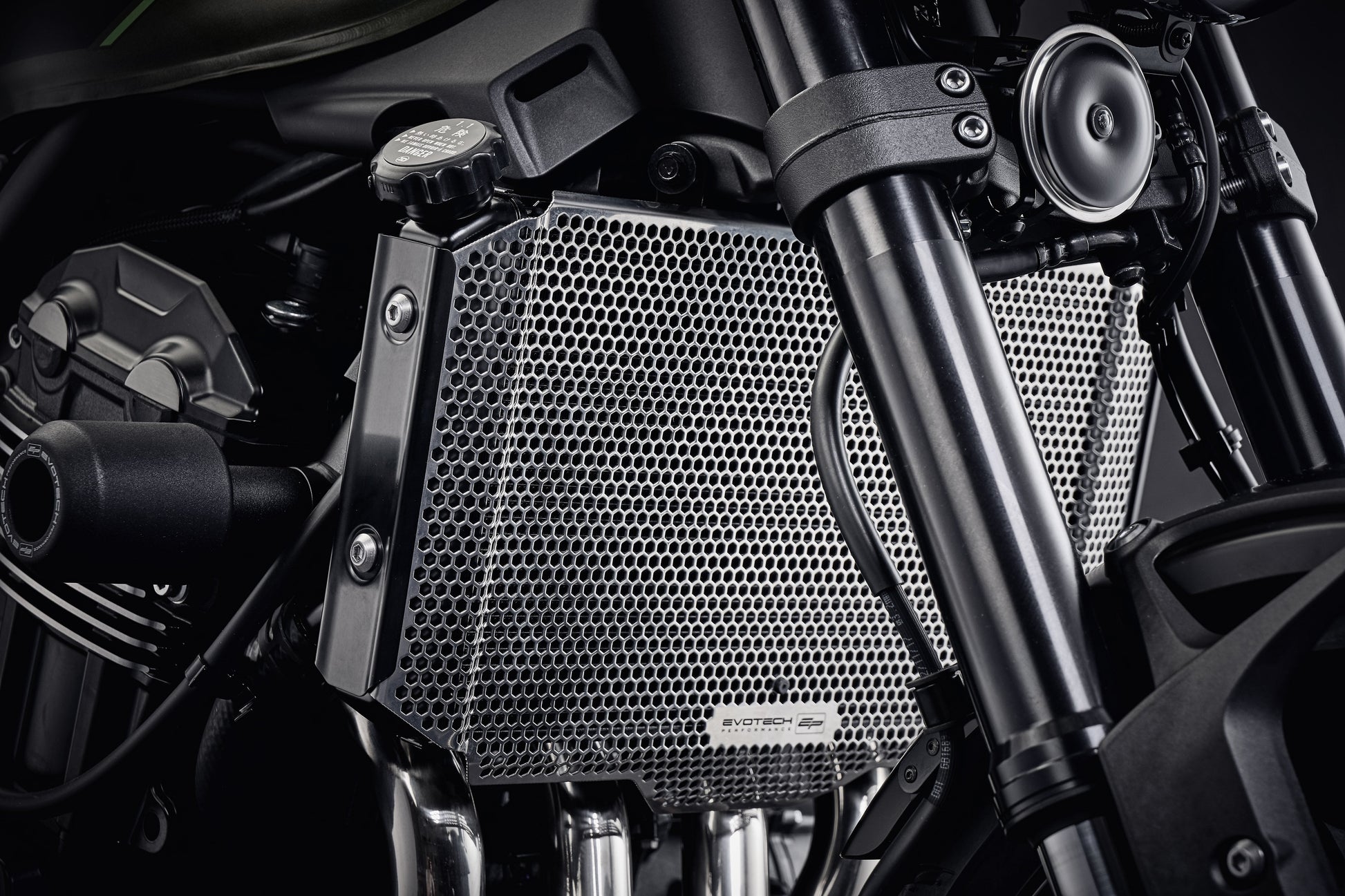 Evotech Kawasaki Z900RS Cafe Performance Radiatorcover (2018-2020) (Stainless Steel)
