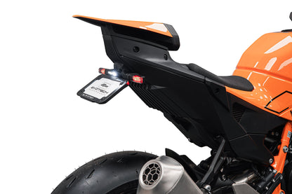 Verstelbare kentekenplaathouder Evotech - KTM 1390 Super Duke R (2024+)