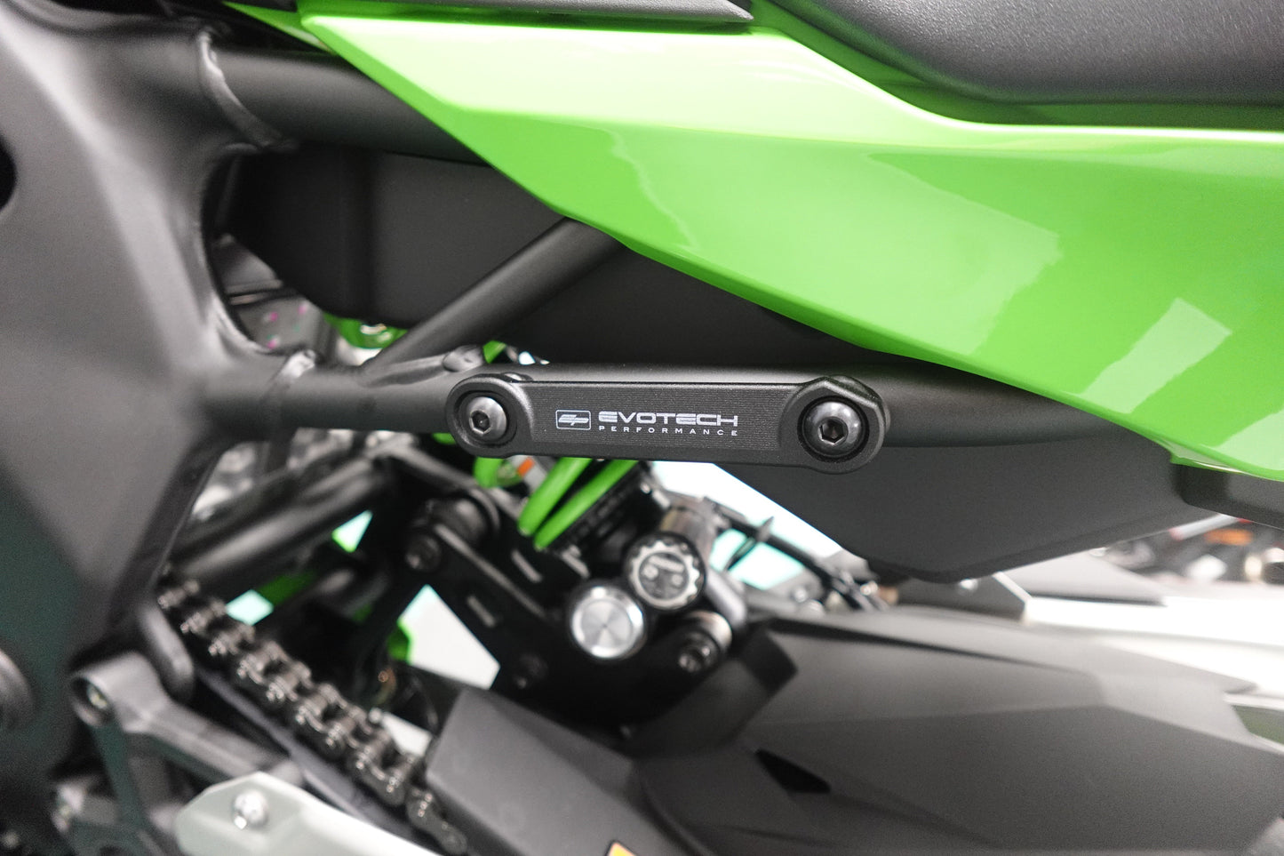 Evotech Uitlaatsteun & Duosteun Vervanger Kit - Kawasaki Ninja ZX-4RR (2023+)