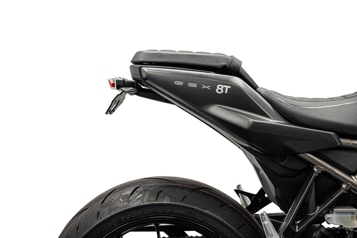 Kentekenplaathouder (Rood Achterlicht) Evotech - Suzuki GSX8-TT (2025+)