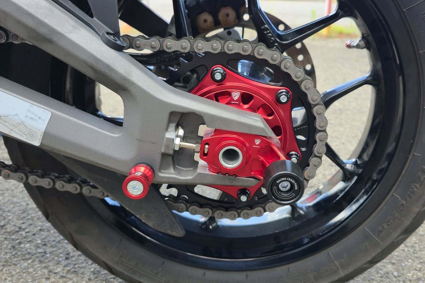 Achtertandwiel cover CNC Racing Ducati Multistrada V2 (2025+)