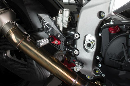 Adjustable brake switch set with fixed footrests and vice versa switch pattern (GP Shifting) Aprilia RSV4 2018-2019