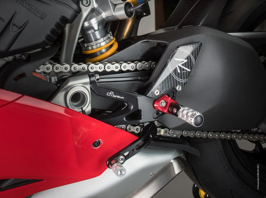 Adjustable brake link set with folding footrests Ducati Streetfighter V4 (2020-2024)