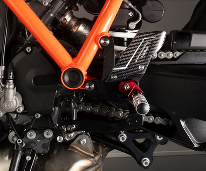 Adjustable brake link set with fixed footrests KTM Super Duke 1290 R 2020+