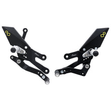 Adjustable brake link set with fixed footrests Yamaha R7 2022+
