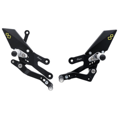 Adjustable brake link set with fixed footrests Yamaha R7 2022+
