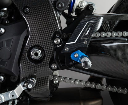 Verstelbare remschakelset met opklapbare voetsteunen Yamaha R9 (2025+)
