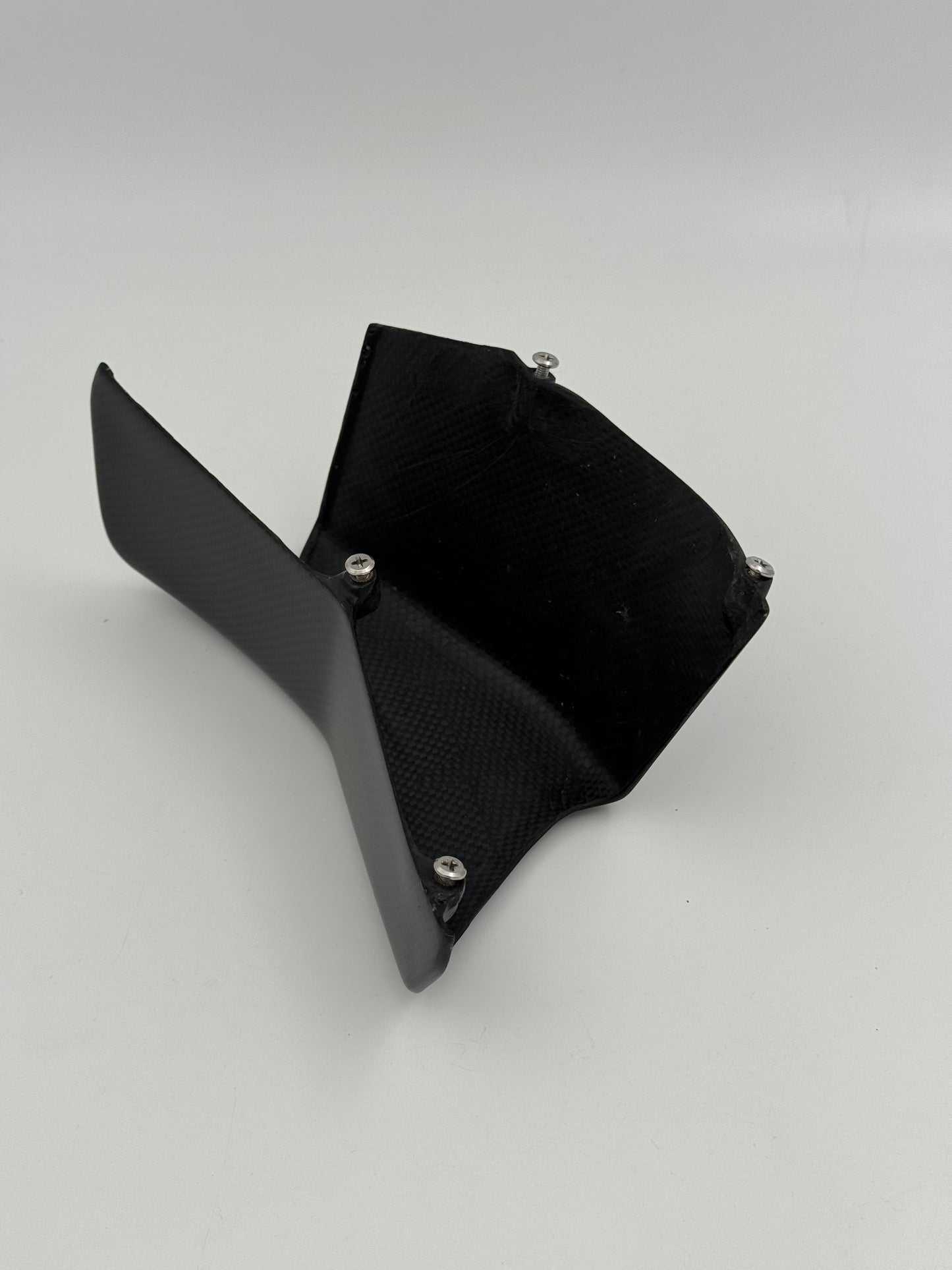 VERKOCHT_Carbon Winglet Set (4-delig) – Ducati Multistrada V4 – Mat Carbon (Gebruikt)