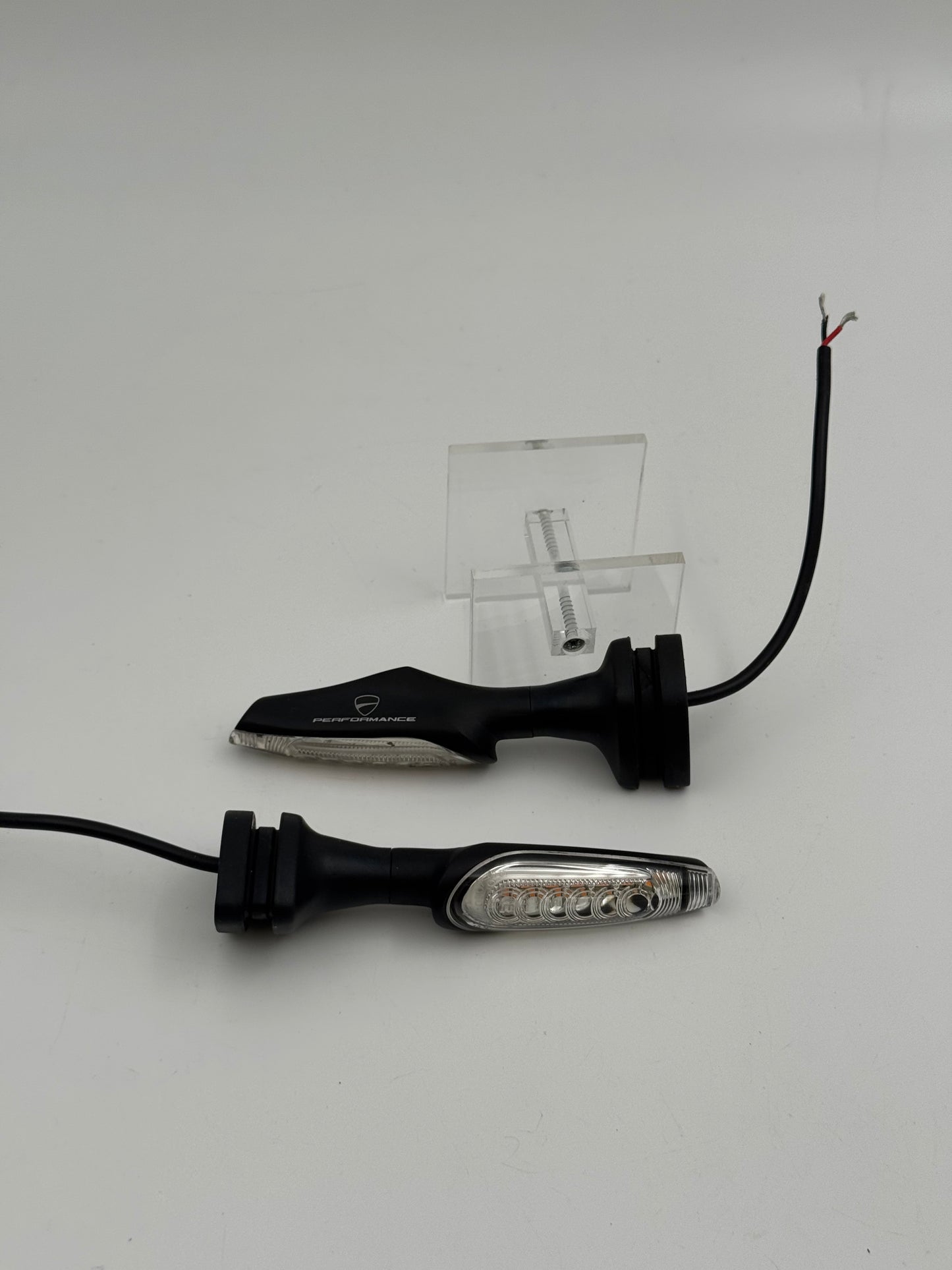 VERKOCHT_Ducati Performance Knipperlichten Set – 96680201A – (gebruikt)