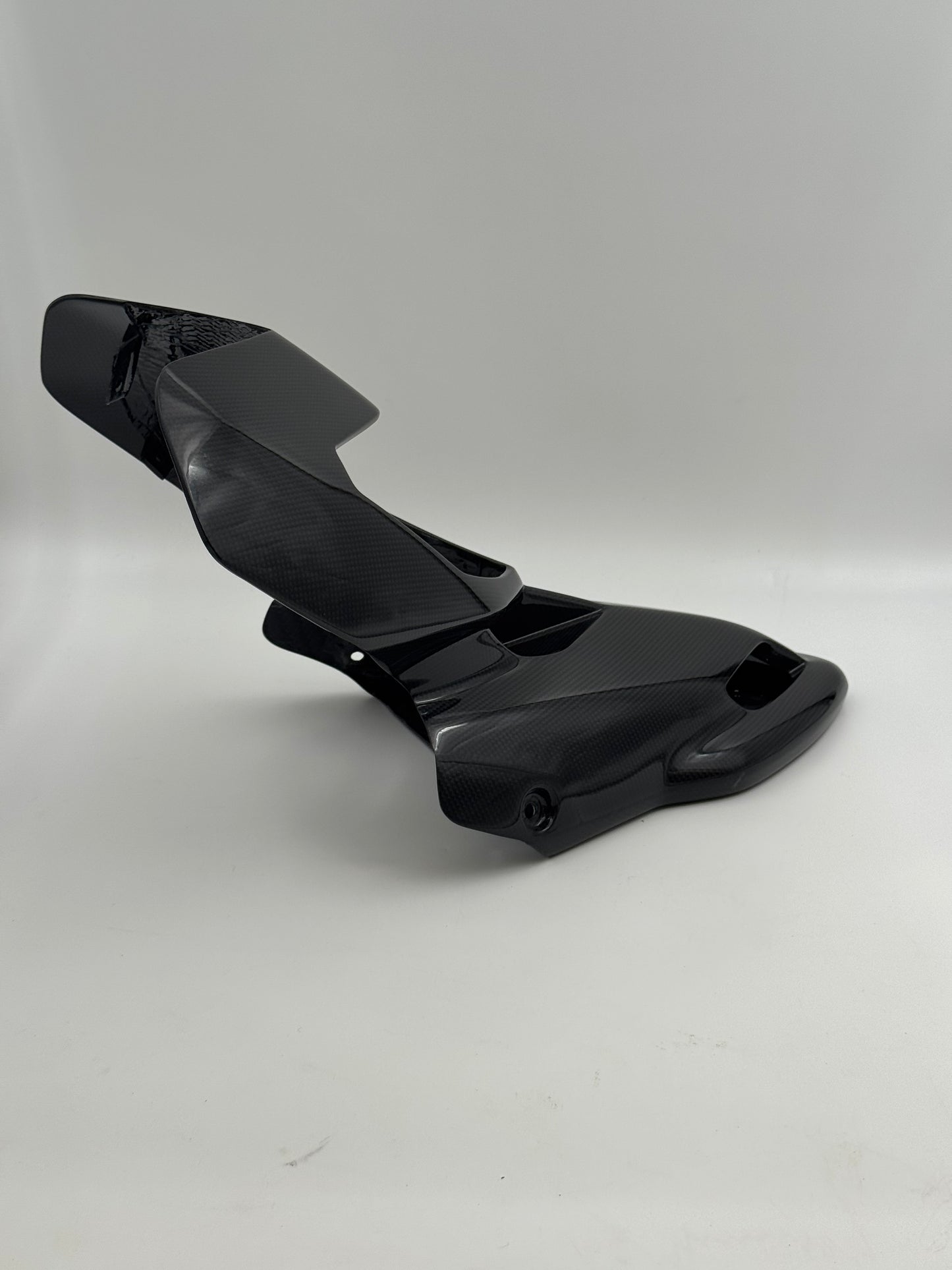 Carbon voorkuip / voorspatbord “Beak” – Ducati Hypermotard 796 / 1100