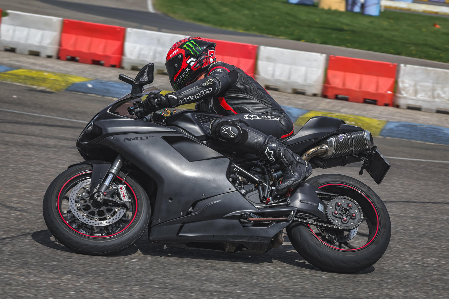 Superprox Black Out Chain Set Ducati Panigale R 1199R (2013-2015)