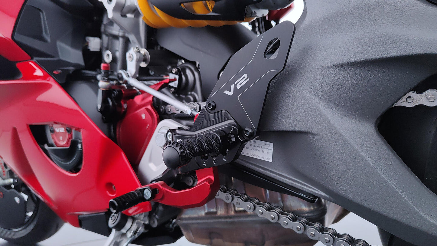 Verstelbare remschakelset PE418 CNC Racing - Ducati Panigale V2 (2025+)
